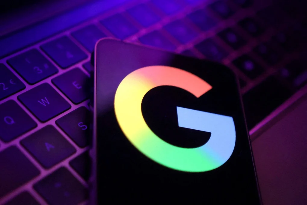 Google ระบุว่าพบกรณีที่ผู้คนแชร์ภาพหน้าจอที่สร้างขึ้นซึ่งละเมิดนโยบายของบริษัท ภาพประกอบ: Reuters