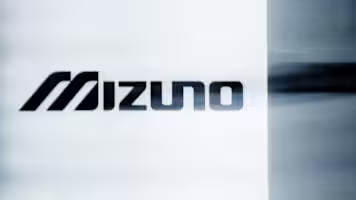 Mizuno ของญี่ปุ่นจะผลิตลูกเบสบอลในกัมพูชา
