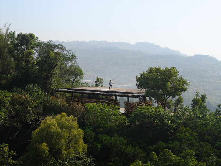 ศาลาพระพุทธรูปหนานไห่/DoDesign - ภาพภายนอก, ป่าไม้