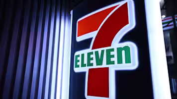 เจ้าของ 7-Eleven ชะลอแผนการนำบริษัทลูกร้านสะดวกซื้อในสหรัฐฯ เข้าตลาดหลักทรัพย์