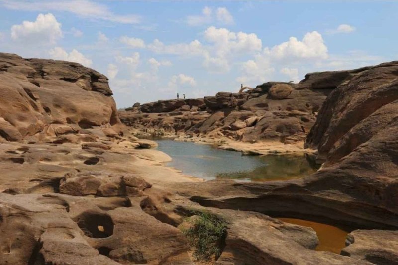 สามพันโบก แหล่งท่องเที่ยวสำคัญในอุทยานธรณีอุบลราชธานี กำลังได้รับการส่งเสริมให้ได้รับสถานะอุทยานธรณีโลกของยูเนสโก และกระตุ้นการท่องเที่ยวระหว่างประเทศในจังหวัด (ภาพ: อุทยานธรณีอุบลราชธานี)