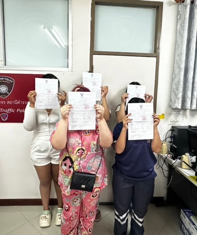The five women, charged and apologizes at the Sattahip Police Station. (Photo: Sattahip Police Station)