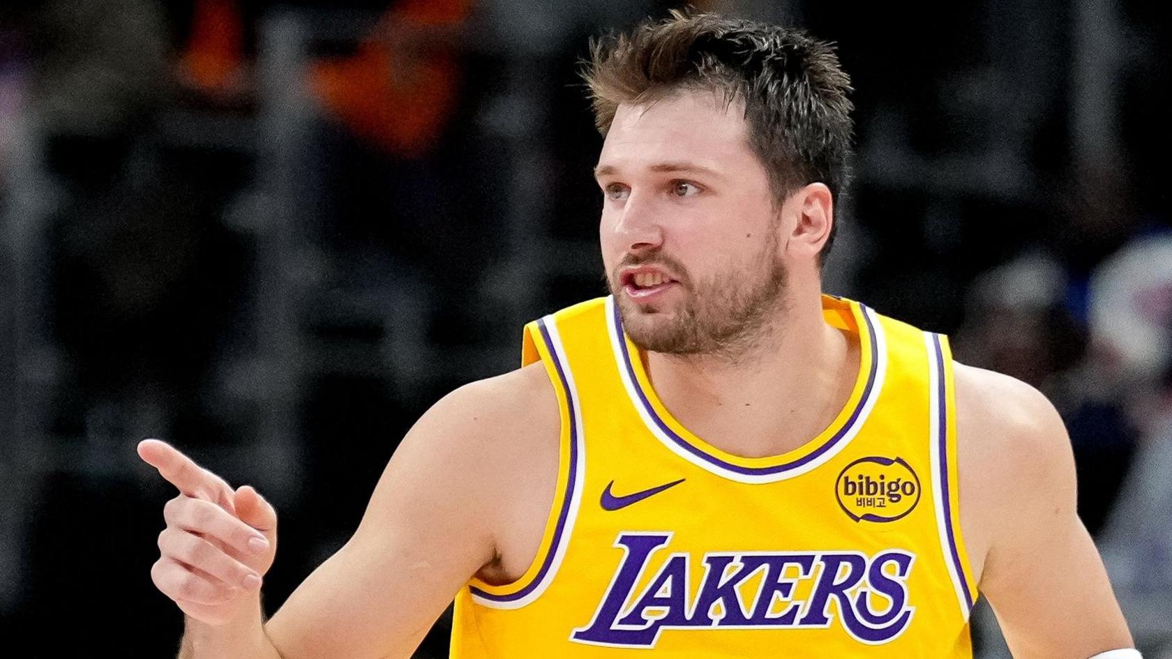 ลูคา ดอนซิช ผู้เล่นดาวเด่นของ LA Lakers