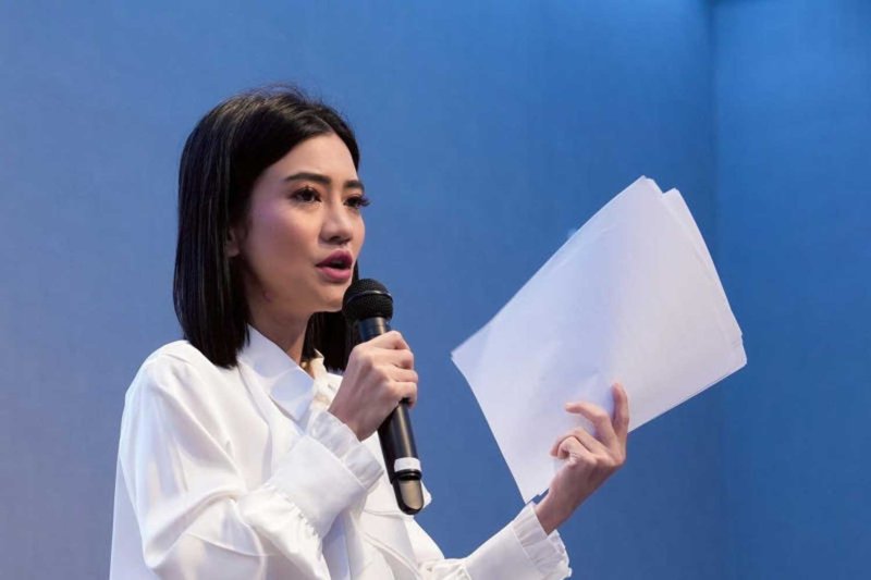 ฐิษณา ชุณหะวัณ (ภาพจากเฟซบุ๊กของเธอ)