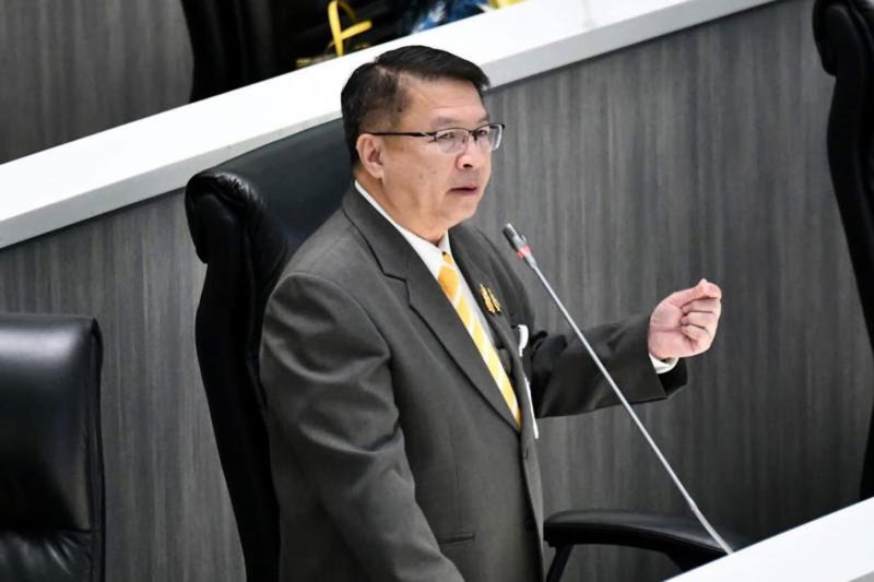 ส.ว. เปรมศักดิ์ พลายูรา (ภาพ: รัฐสภา)