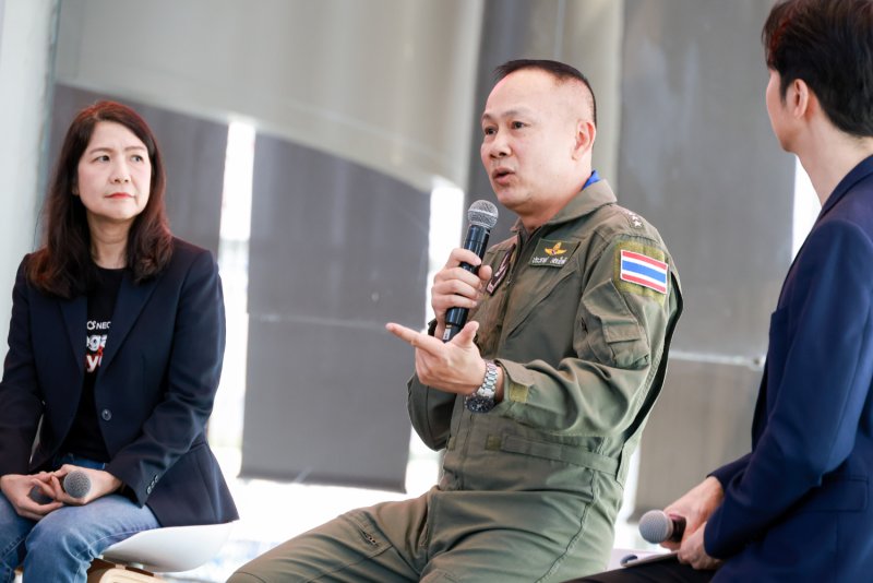 พล.อ.อ.ประภาส สอนใจดี