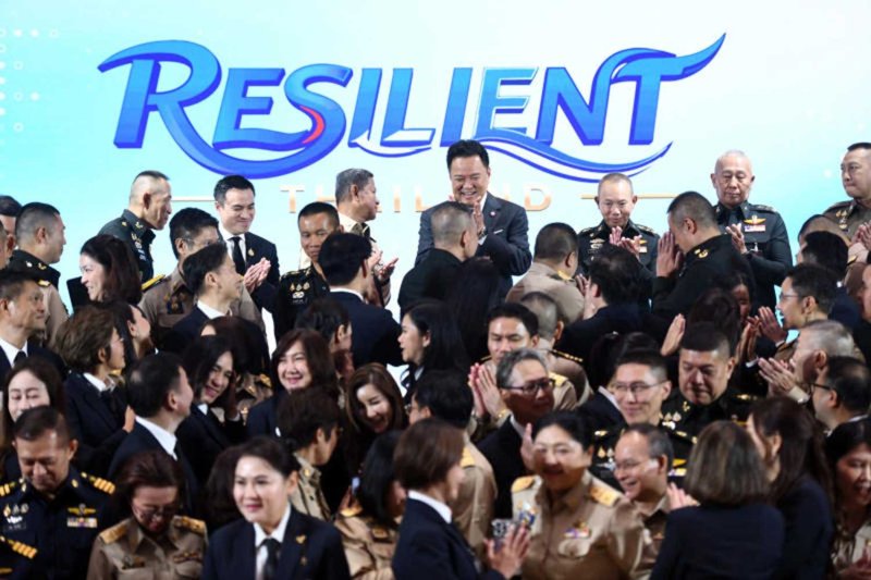 นายกรัฐมนตรี อนุทิน ชาญวีรกูล กลางงานสัมมนาเมื่อวันจันทร์ที่ทำเนียบรัฐบาล