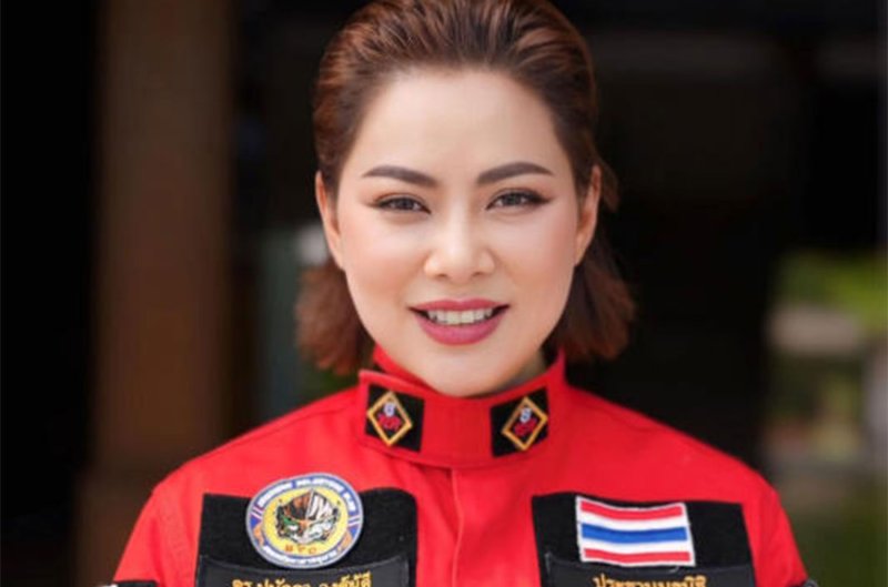 บุ๋ม ปนัดดา วงศ์ผู้ดี
