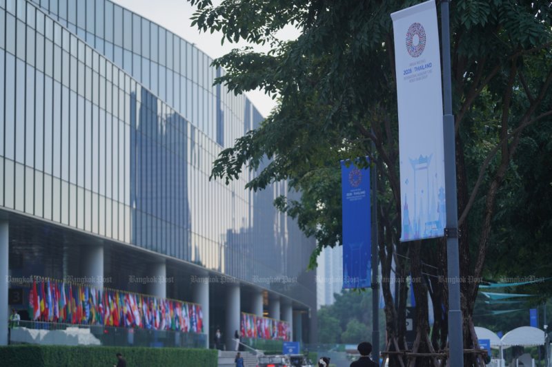 การประชุมประจำปี IMF-World Bank ที่ศูนย์การประชุมแห่งชาติสิริกิติ์ ถือเป็นการกลับมาเป็นเจ้าภาพในรอบ 35 ปี มีผู้ร่วมงานกว่า 15,000 คนจากทั่วโลก