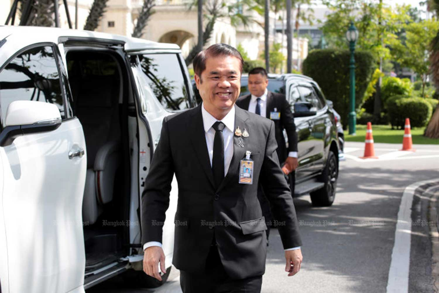 สุริยะ จึงรุ่งเรืองกิจ รัฐมนตรีว่าการกระทรวงเกษตรและสหกรณ์ของไทย