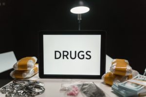 flight-attendant-knew-about-drugs