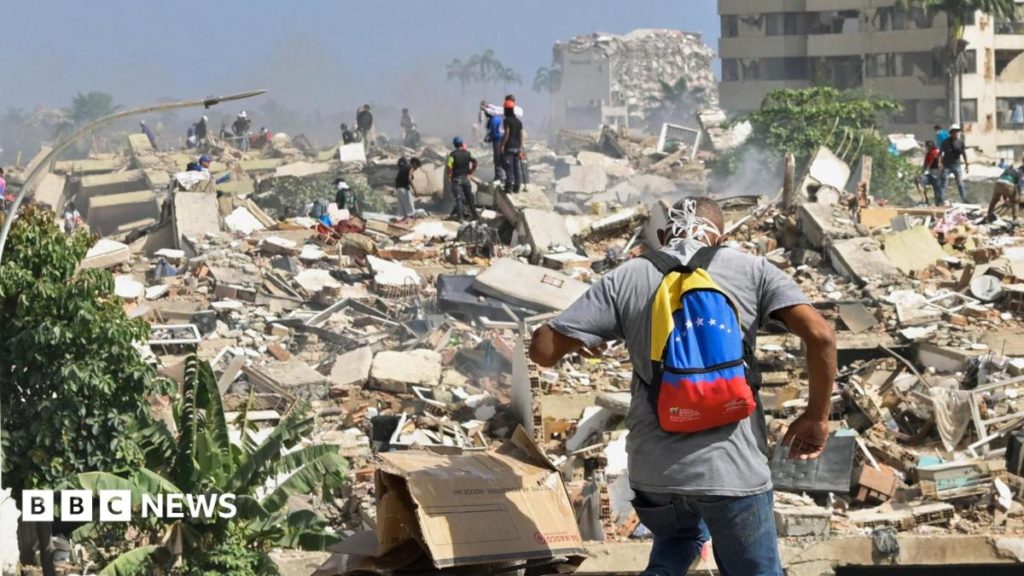 venezuela-earthquakes-kill-920-people-families-desperate