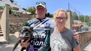 british-couple-return-village-spanish-wildfire