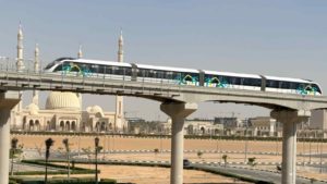 cairo-monorail-lacks-commuters