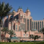 dubai-offers-benefits-610-pounds-tourists-numbers-plummet