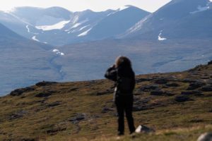 european-heatwaves-drive-summer-tourists-to-cooler-north