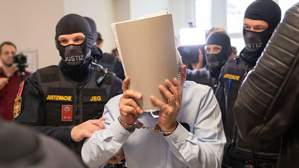 ex-syrian-intelligence-chief-guilty-torture-austria
