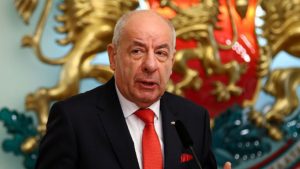 hungary-president-resigns-parliament-removes