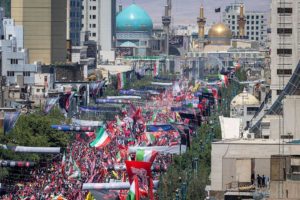 iran-supreme-leader-mashhad-burial-huge-crowds