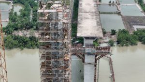 new-panel-to-cast-eco-lens-over-land-bridge