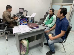 rider-khamphaeng-phet-harassment-customer-offer-oral