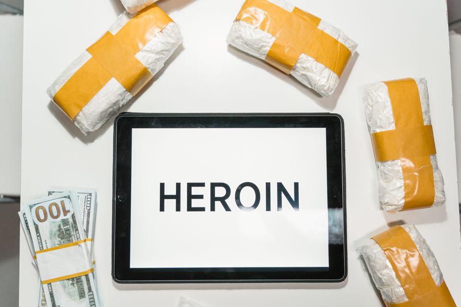 thai-pm-warns-drug-networks