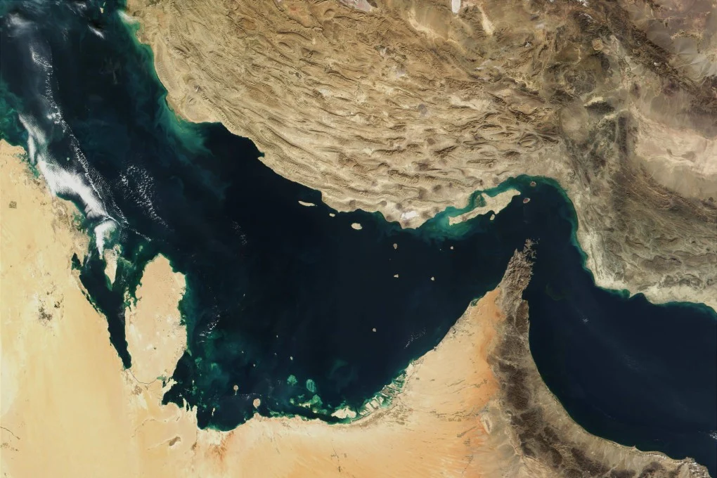 uae-iranian-missiles-hormuz-crew-killed-injured