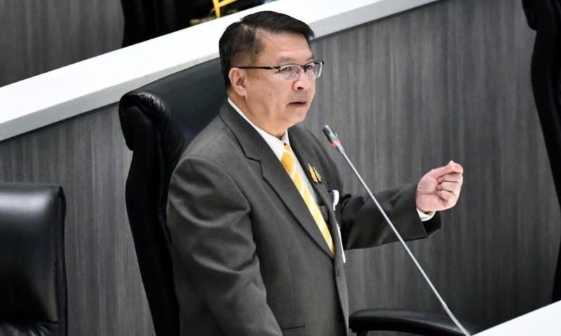 ส.ว. ไทยเรียกร้องนายกฯ ‘อนุทิน’ ยุบบอร์ด กสทช. ทั้งคณะ