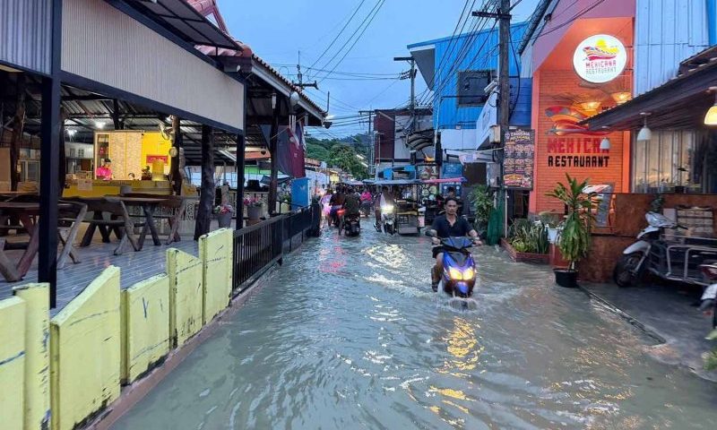 น้ำท่วม 3 จังหวัดในไทยยังวิกฤต กระทบกว่า 6,800 คน